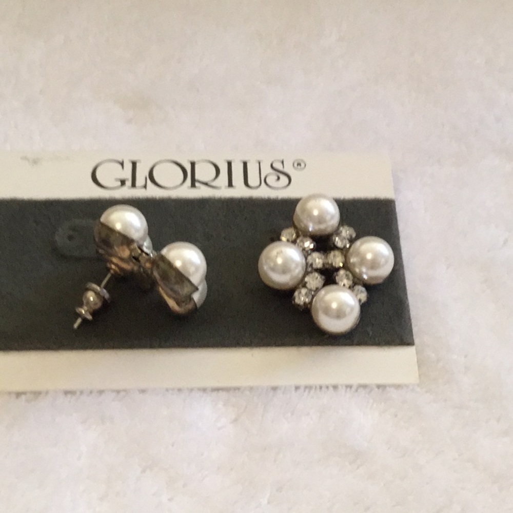 NWT faux pearl/CZ earrings - Picture 2 of 2